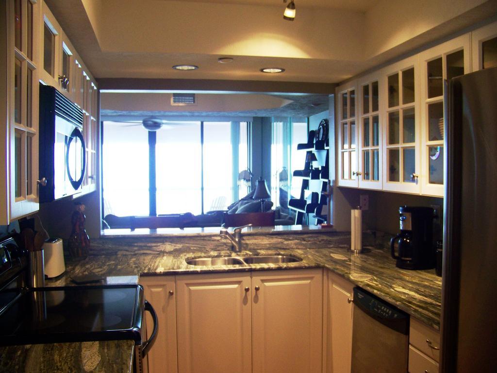 Crescent Beach Club 14C Apartment Clearwater Beach Exterior foto