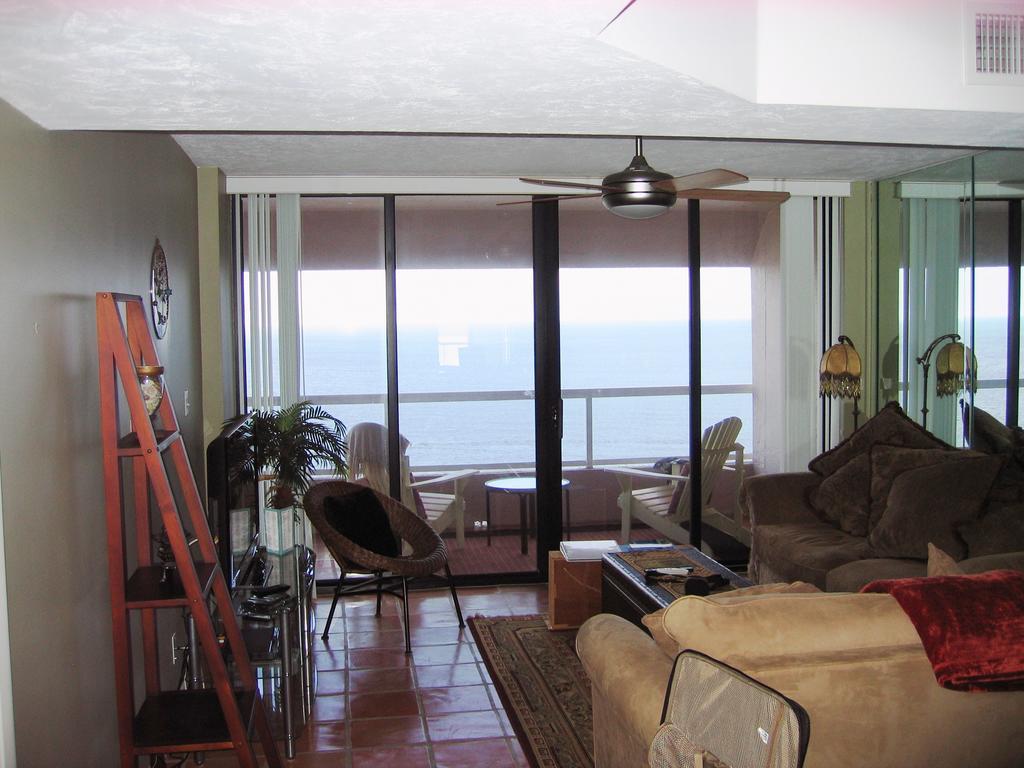 Crescent Beach Club 14C Apartment Clearwater Beach Exterior foto